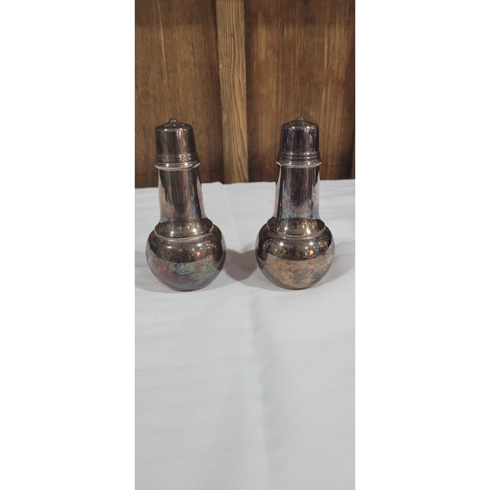 International Silver WM ROGERS Silverplate Salt Pepper Shakers Set No 964 Vtg
